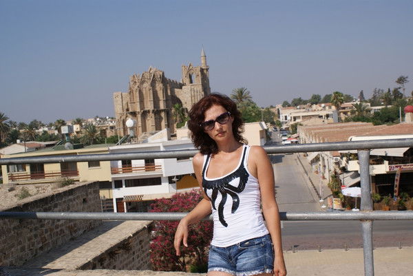 Вера Сердюкова