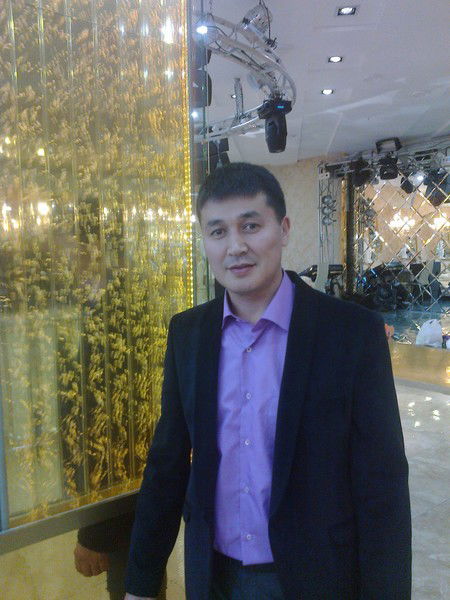 Тимур Султанов