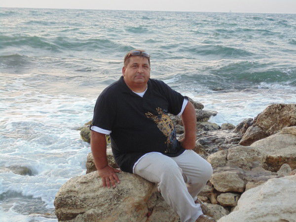 Владимир Мартынов