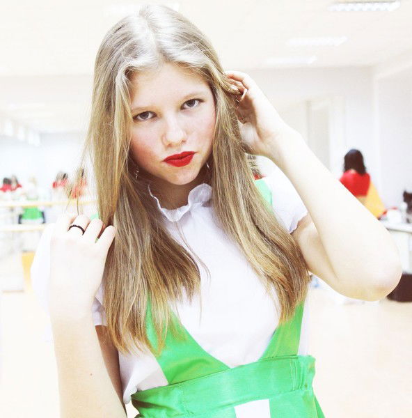 •... Ленkа ...•