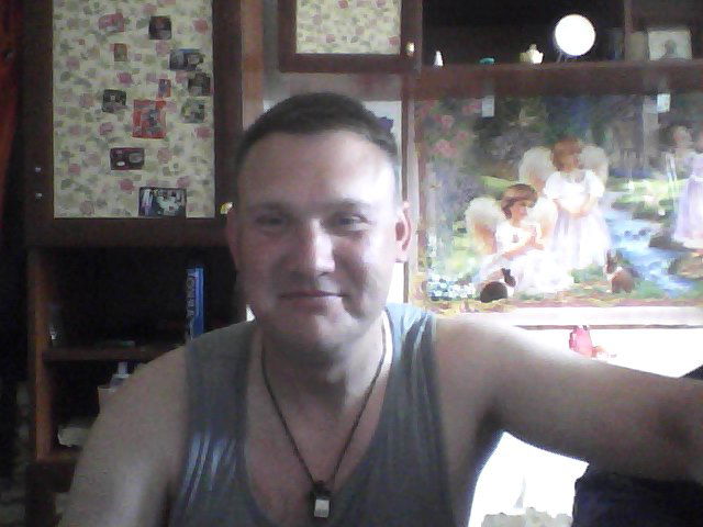 Леонид Скрябнев