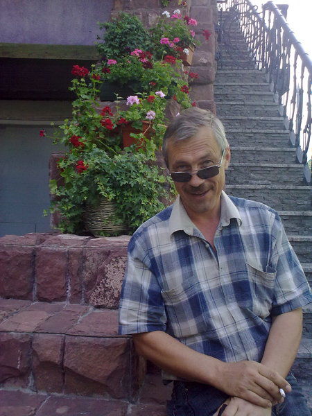 Олег Корниенко