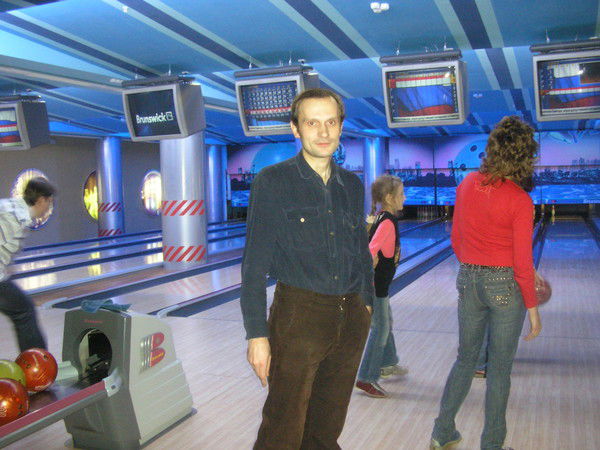 Виталий Иванов