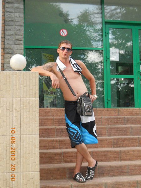 Александр Русанов