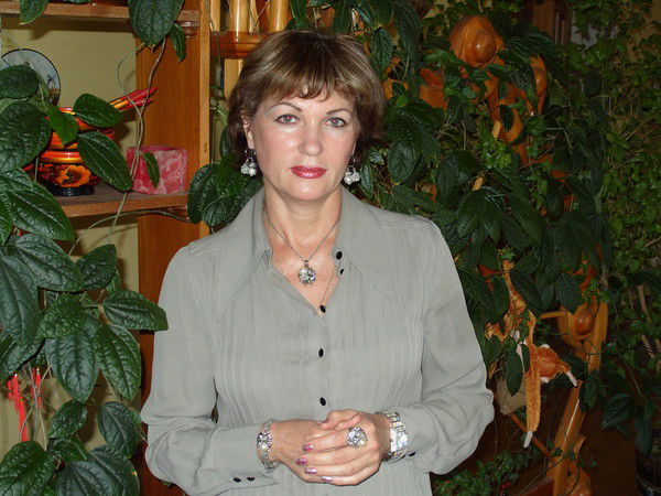 Лариса Чедлеева