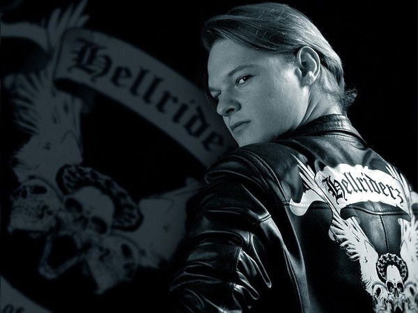 Роман Ковалев