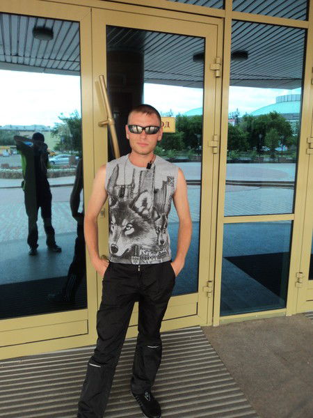 Игорь Николаенко