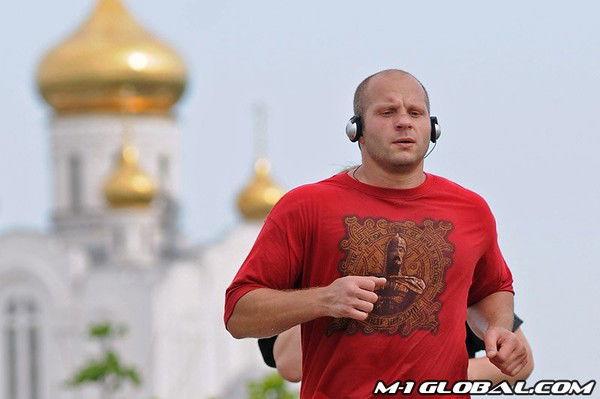 Неизвестно Неизвестно