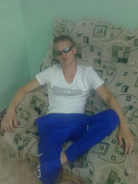 Саня Мацаков