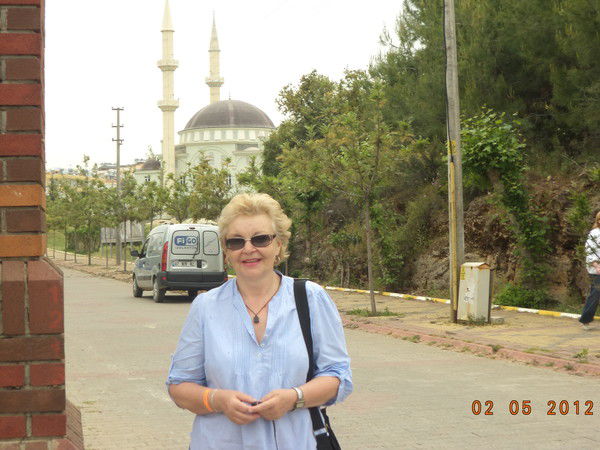 Елена Гончарова