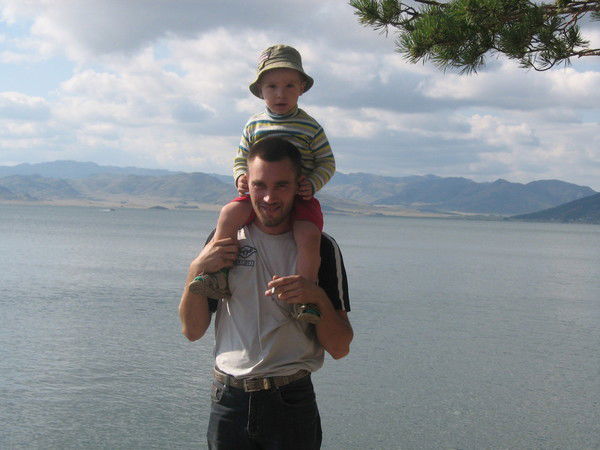 Евгений Артемьев