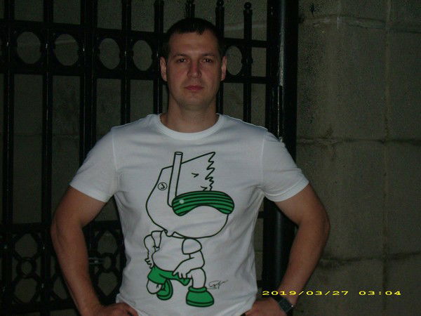 Евгений Иванов