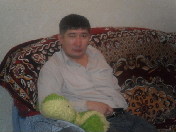 Максут Шарипов