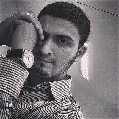 Лёва Саркисов