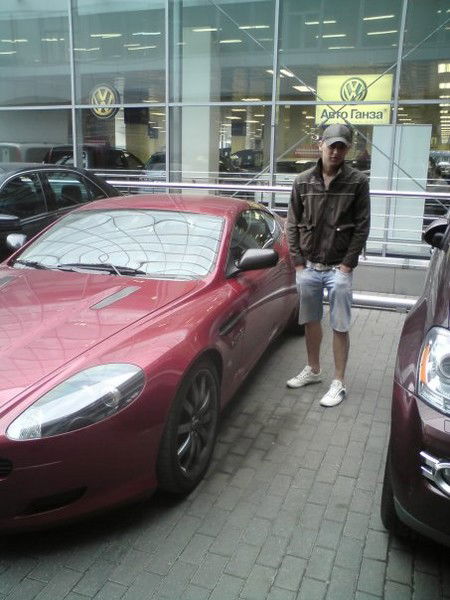 Олег Кононов