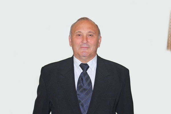 Альберт Капитонов