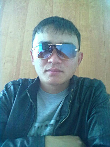 Адилет Баянбаев