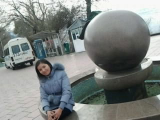 ***лаура*** ***муратова***