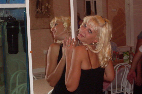 Елена Децик