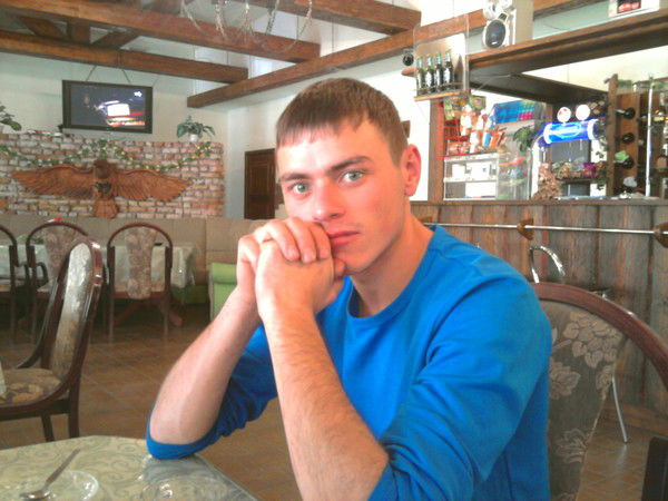 Андрей Моор