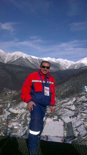 Ясер Хурани