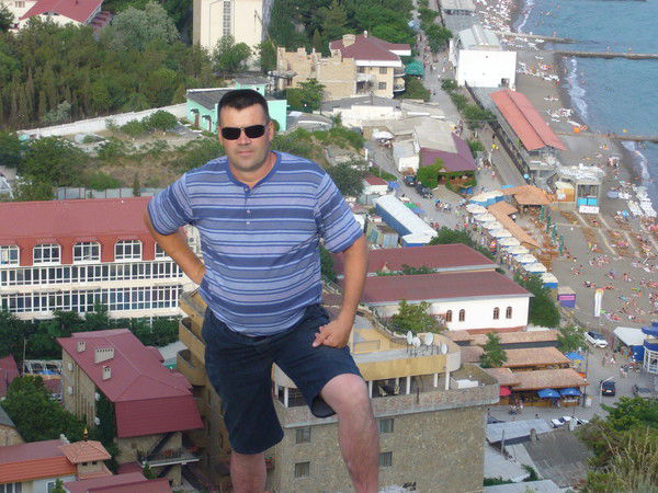 Павел Андреев