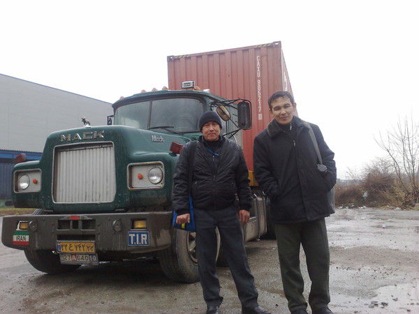 Коля Сакенов