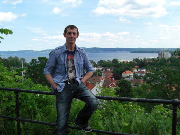 Неизвестно Неизвестно