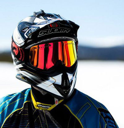 Максим Шатало