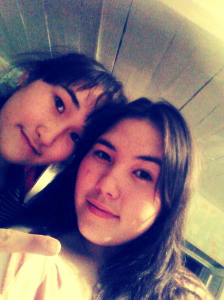 Ainagul'*) {Bekmagambetova}