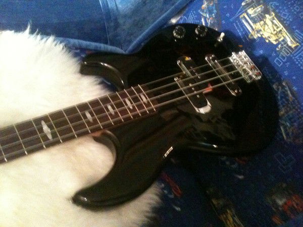 Юрий Емельянов