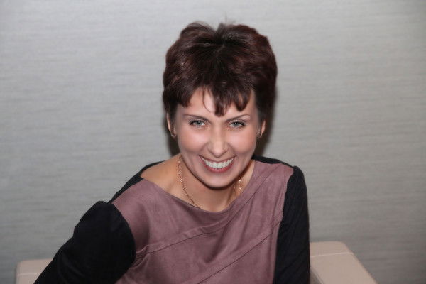 Елена Ленькова