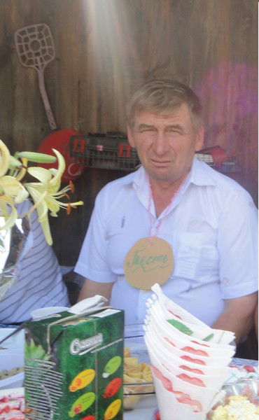 Анатолий Попков