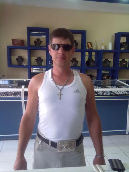 Александр Надежный