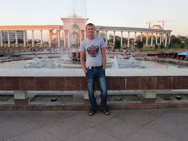 Владимир Новосельцев