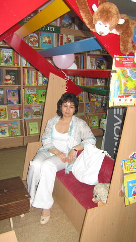 Алтын Муналова