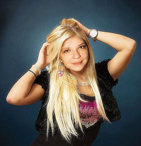 Антонина Обора