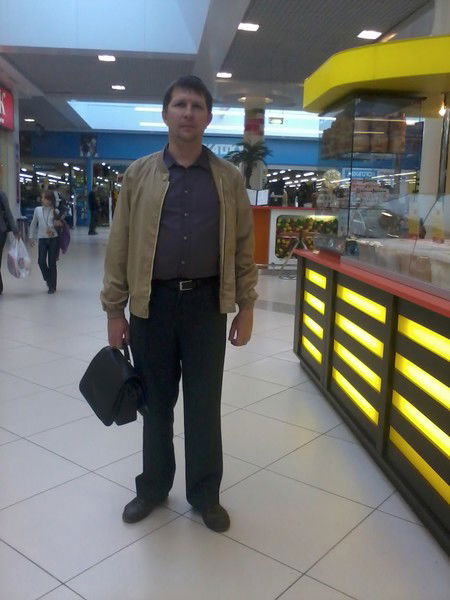 Олег Маркушев