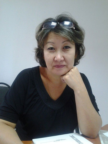 Санта Калиякперова