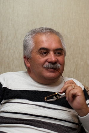 Леонид Байханбаев