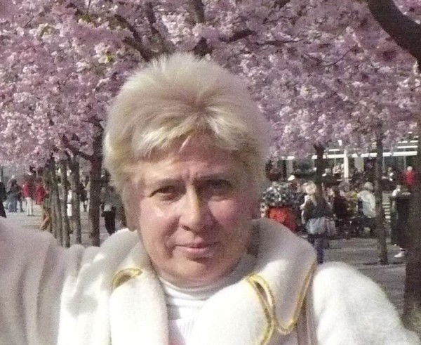 Инна Ломова