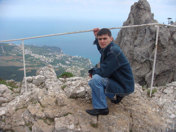 Неизвестно Неизвестно