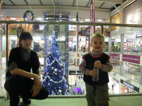 Лена Резникова