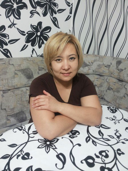 Эльмира Алханова