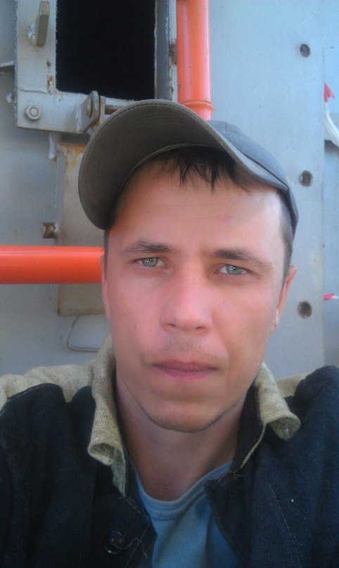 Олег Иванов