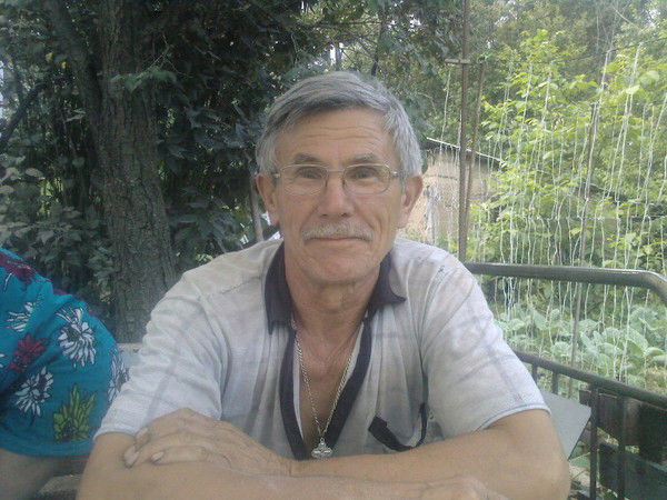 Борис Девляшов