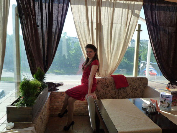 Евгения Попова