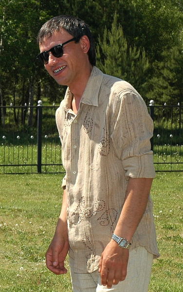 Борис Ахметов