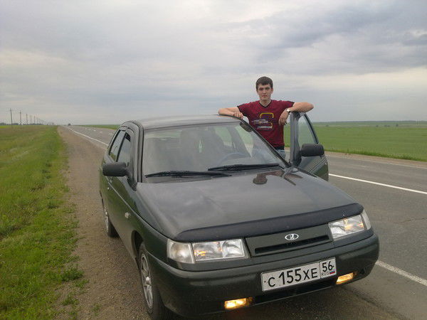 Женя Королев