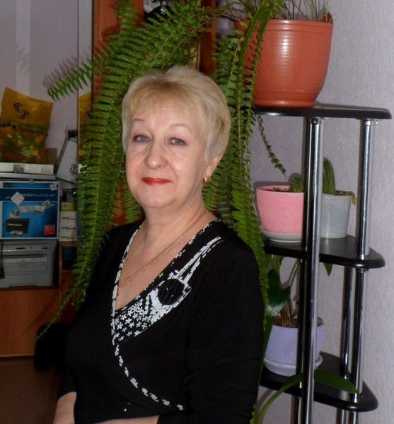 Надежда Власова